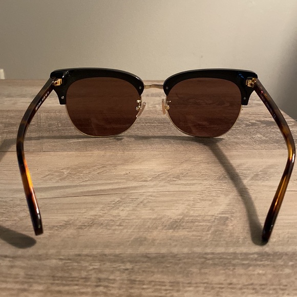 Coach Bobbie Sunglasses - Picture 5 of 7